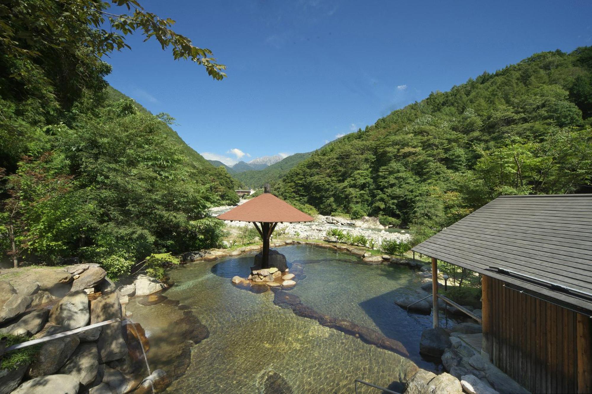Hodakaso Yamano Hotel Такаяма Экстерьер фото